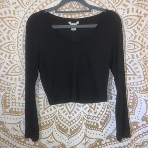 Women's Black Long Sleeve Crop Top